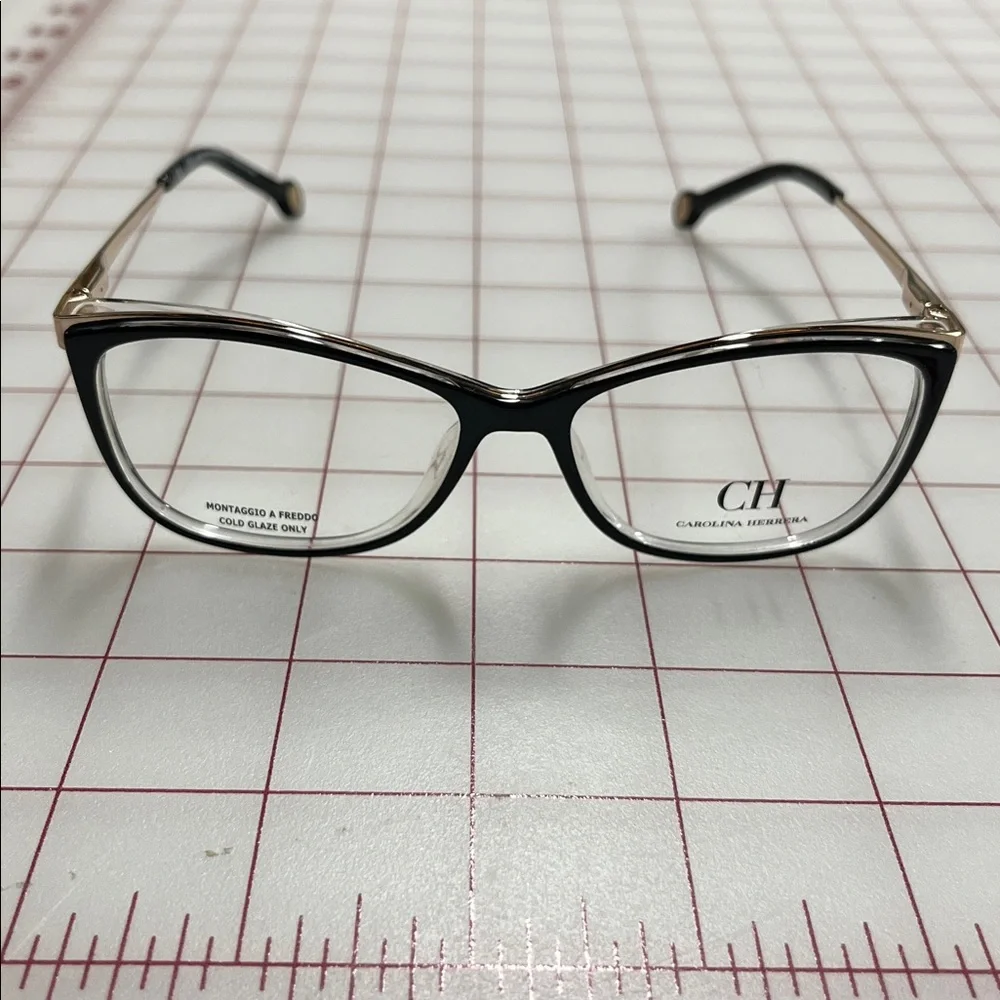 CAROLINA HERRERA NWOT VHE 728K Modern Cat Eye 53-15-135 BLK/Gold Eyeglass Frame